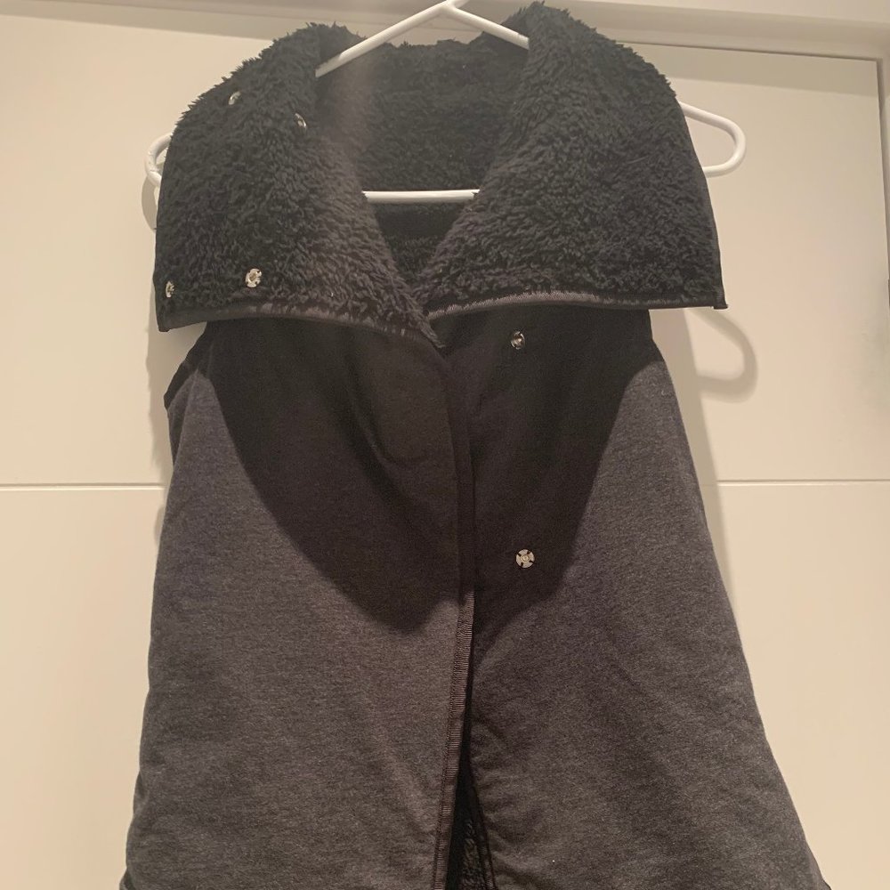 Ivivva Reversible Vest